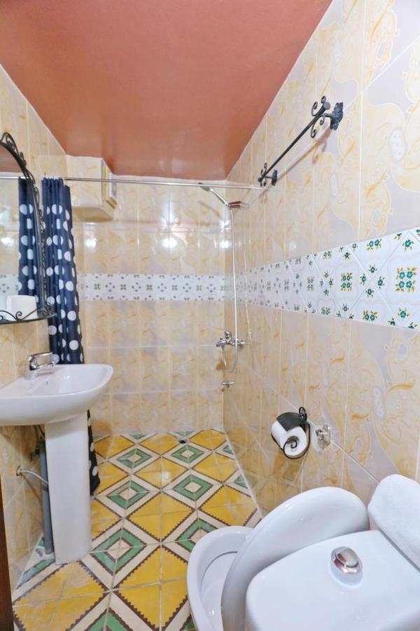 Aymane Rooftop Budget Panoramic Hotel Chefchaouen Luaran gambar